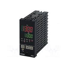 DIGITAL CONTROLLER E5EK-AA2
